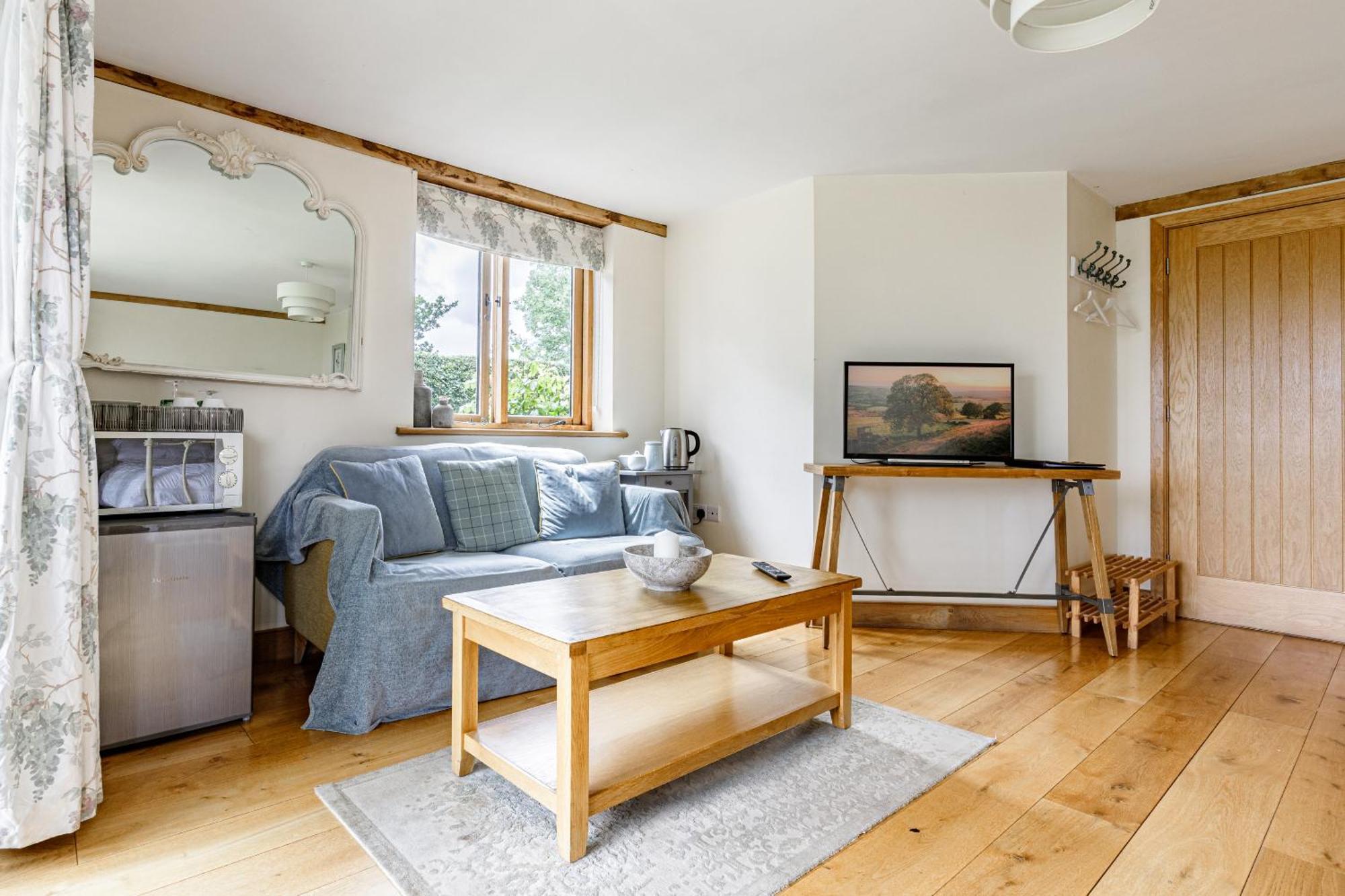 Oak Mead Villa Wrexham Room photo