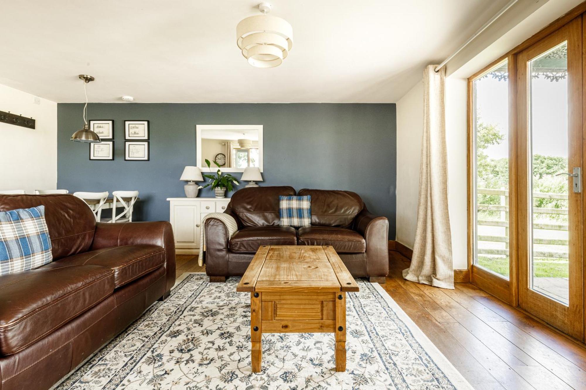Oak Mead Villa Wrexham Room photo