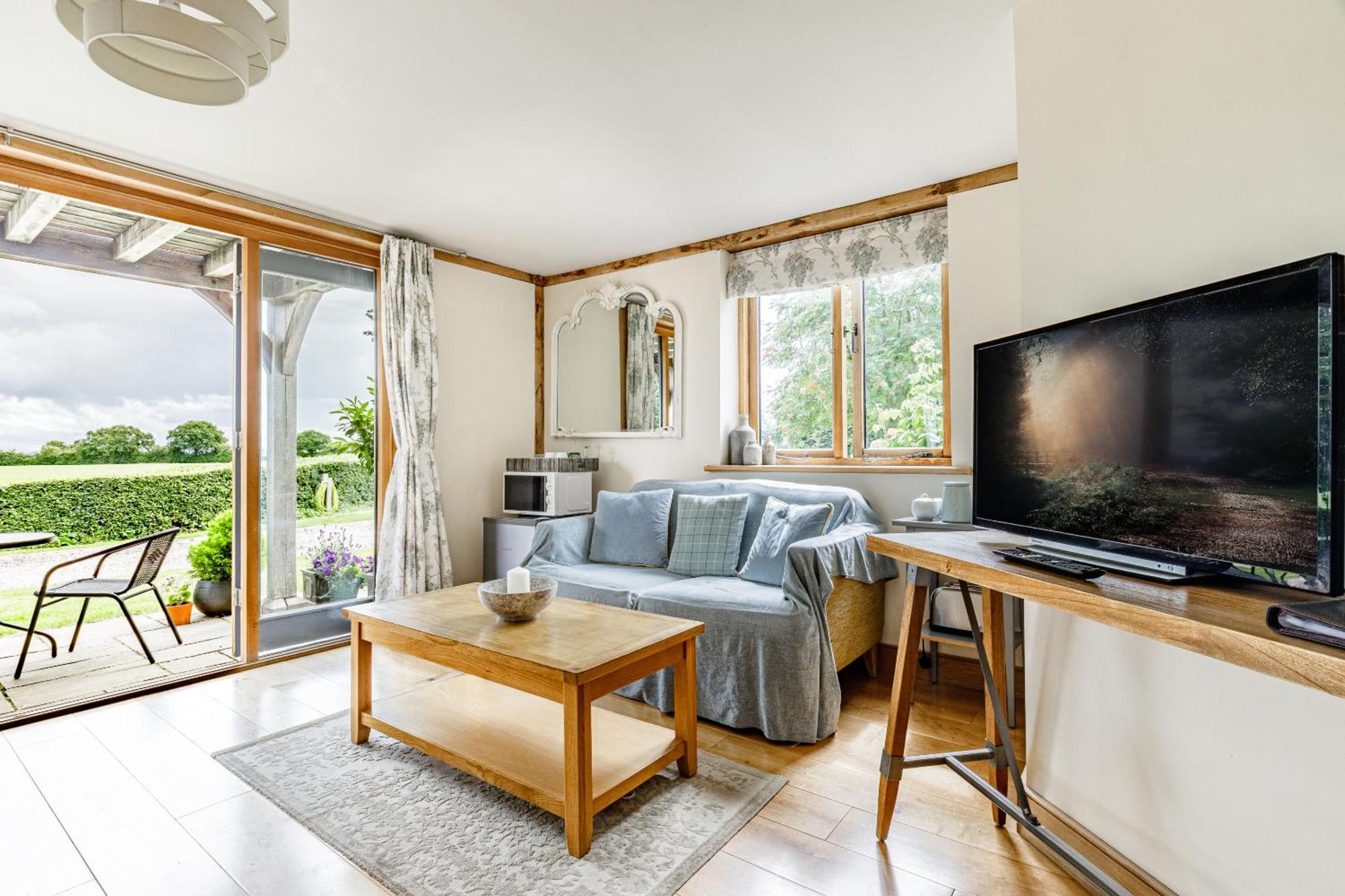 Oak Mead Villa Wrexham Room photo